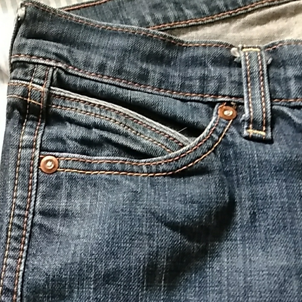 Jeans - Picture 2 of 4